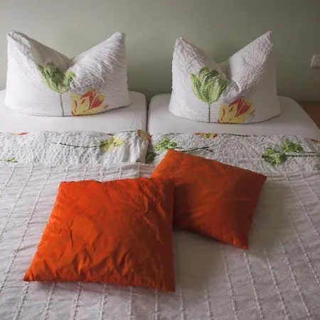 Gastehaus Weingut Rossler Hotel Lorch am Rhein