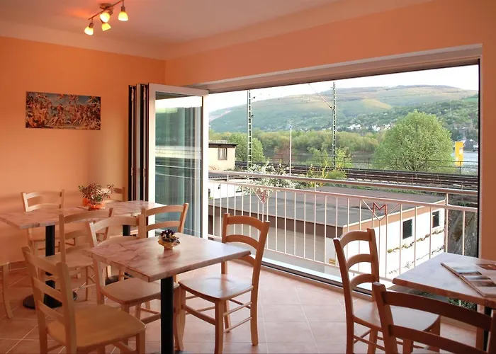 Gastehaus Weingut Rossler Szálloda Lorch am Rhein